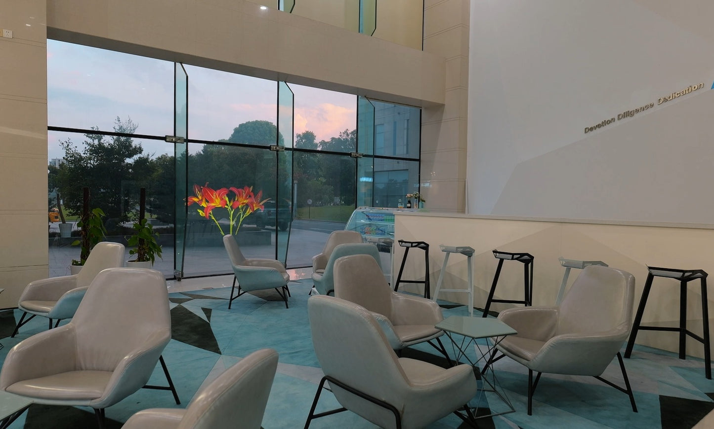 Front Type Clear Projection Film - NHDFilm